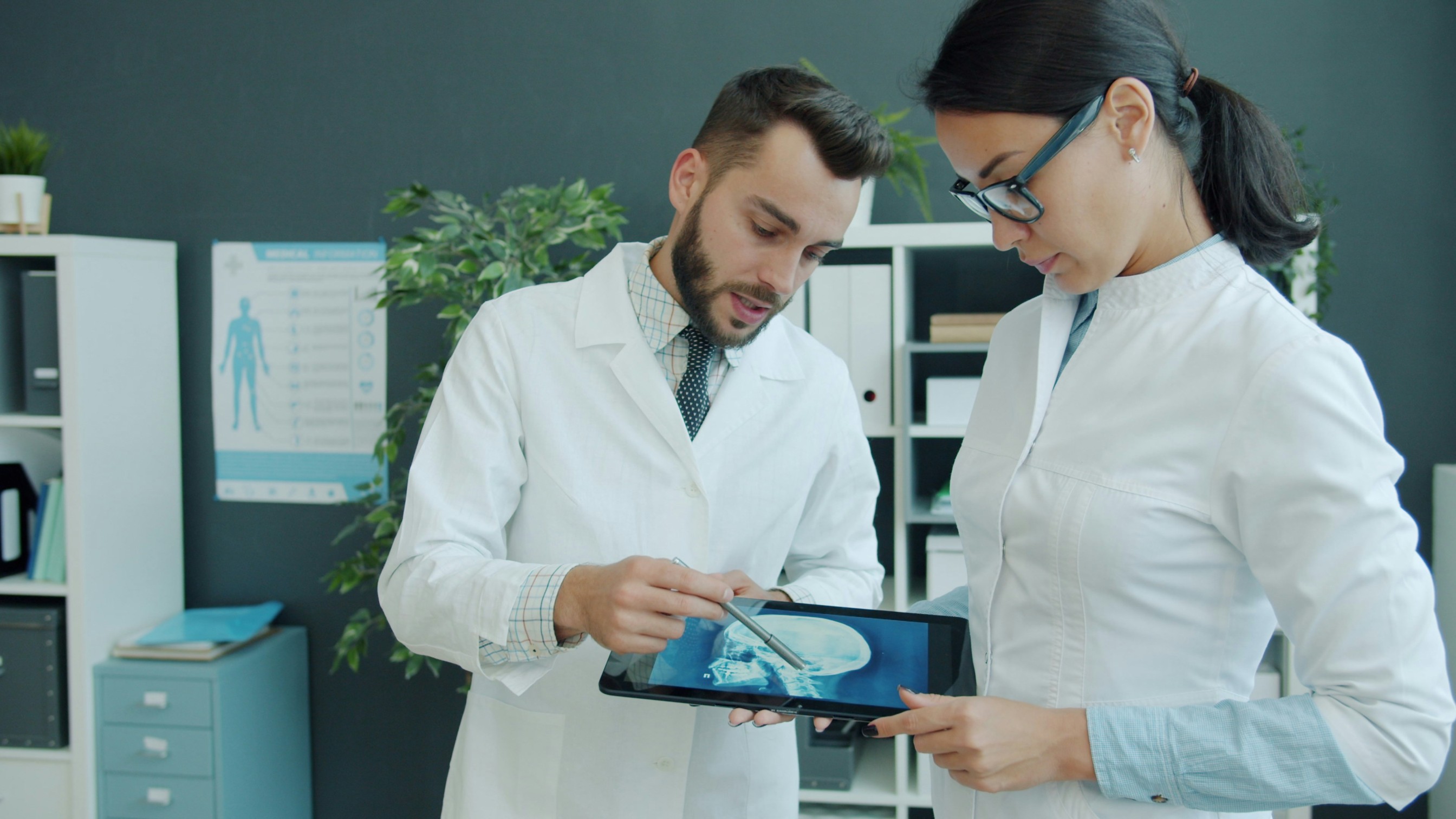 UAE R&D Tax Staffing Thresholds: The 2/6/14 Rule